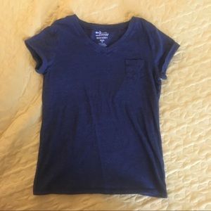 Old Navy T-shirt